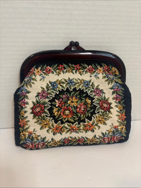 Handbags - Vintage Style Handmade in Hong Kong Floral Tapestry Clutch Purse Black